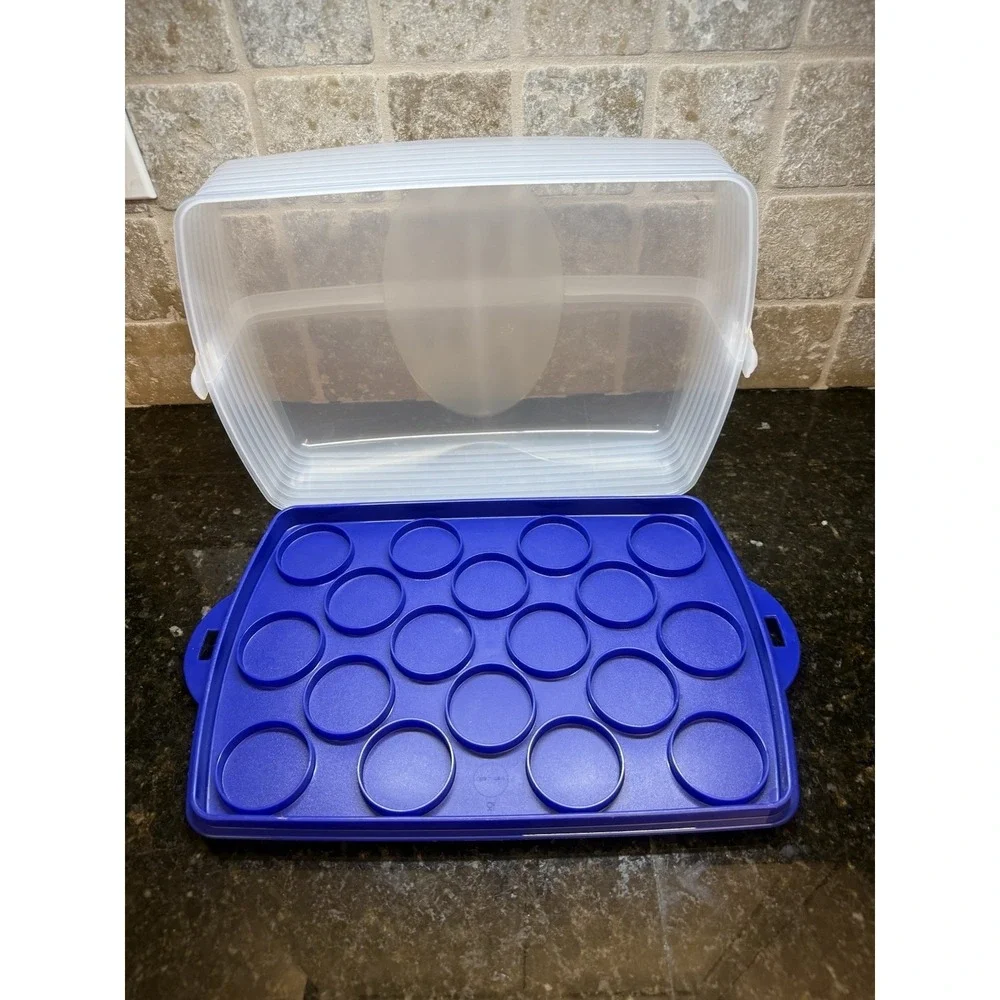 Tupperware Bake N Take Cake Cupcake Rectangle Taker Carrier Blue Clear‎ in EUC